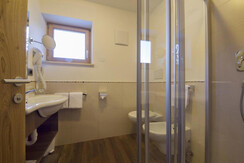 bagno dolomiti montagna