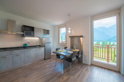 panoramica cucina e sala panoramica cucina e sala