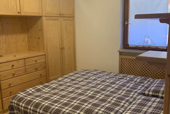 C75B7B7B-DF6E-4A07-8ED8-4422BE693A33