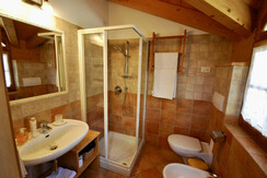 Camera matrimoniale superior mansardata  1  