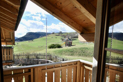 Camera matrimoniale superior con balcone 11