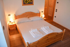 app. 2 camera. app. 2 camera.