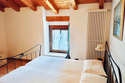 Camera Bianco 2 Camera Bianco 2