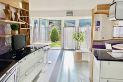 6252D615-6253-48E0-9C77-49F0484F9A07