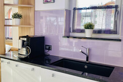 C774F743-C294-4F98-8521-AAFCBB305B4B