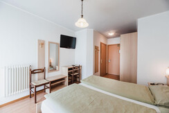 Hotel-Montanara-Camera-110-2-©idOnstudio