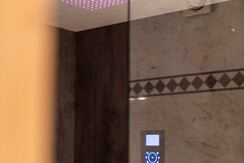 doccia_multifunzioneHotelNegritella_Ziano_FotoInte