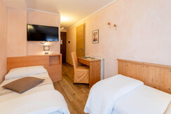 208HotelNegritella_Ziano_FotoInterni_HighRes_35