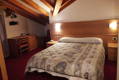 1. Camera famiglie 1. Camera famiglie