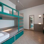 Foto di CAMERA QUADRUPLA CON LETTO A CASTELLO E BALCONE