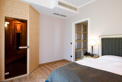 KLR_camera 310 con sauna