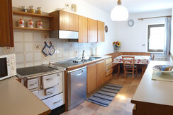 8450E1DB-F70A-4050-91BD-A51BEAD13A34