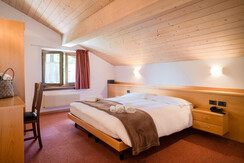 WEB - Piccola Baita 2023 - Frizzera - 3 WEB - Piccola Baita 2023 - Frizzera - 3