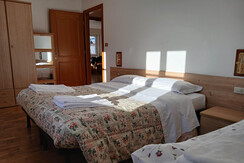 Resole camera tripla