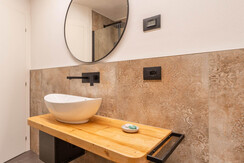 Bagno per 5b Bagno per 5b