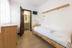 New trilo six beds apartment New trilo six beds apartment