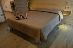 letto matrimoniale app. 3 (1 of 1)