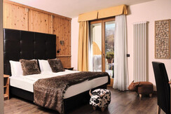 Salvadori3217 1-min Salvadori3217 1-min