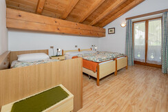 APPARTAM. N. 7 CAMERA 3 LETTI