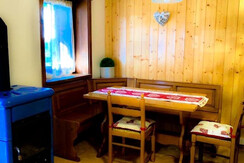 069085E7-8008-40AC-A08C-CFAB7E805085