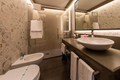 Spinale- 48 Spinale- 48