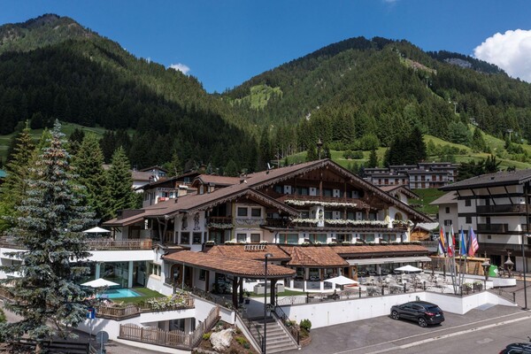 Hotel Majarè - Pozza di Fassa