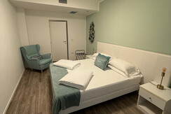 01938e1d-8dcf-4adc-9c9a-720b4adaa026 01938e1d-8dcf-4adc-9c9a-720b4adaa026