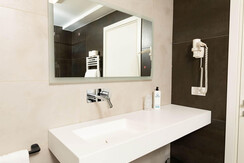 HOTEL TORBOLE-73 HOTEL TORBOLE-73