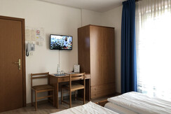 IMG_4709-13-10-19-11-18