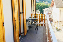 173F74B9-97BB-43F2-9003-3E539C82D378