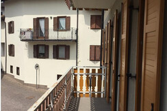 01B4CCEC-AA38-49B5-B3D6-E40F5F59470F