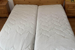 B9D8AB13-72DE-4C25-919F-9A14DD61E64F