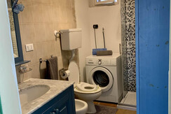 E01BD99D-54DD-450B-A8C7-99AB92686F0E