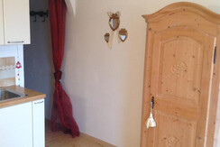 TWO-ROOM APARTMENT 3-4 BEDS