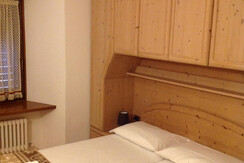 TWO-ROOM APARTMENT 3-4 BEDS