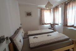 0F81FE83-0351-4823-9EDF-F0C64DD70FDC