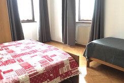 B980EEFC-C297-4E32-BDA2-F4006425D183