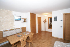 ADLER - FAMILY SUITE  (2)