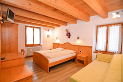 Camera el parol Camera el parol