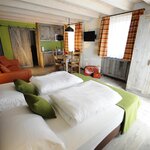  Photo of Barn Room