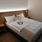  Photo of Double room, shower and bath, toilet, no smoker