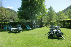 Casa Piva - il giardino attrezzato  Casa Piva - il giardino attrezzato