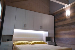 Stanza matrimoniale con letto a ponte Stanza matrimoniale con letto a ponte