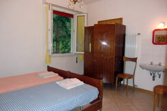 Stanza con 2 letti singoli Stanza con 2 letti singoli