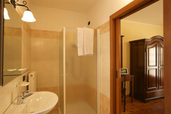 Bagno stanza matrimoniale Bagno stanza matrimoniale