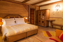 Baite di Pra Room Yellow Baite di Pra Room Yellow