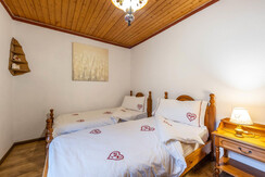 Room with two beds/Double room