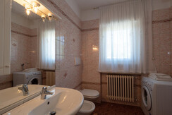 bagno app.Margherita