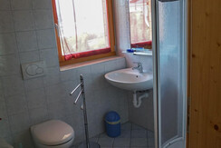 DF46FFC7-6538-4873-8ABF-860EC1F7AD52