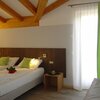  Photo of Shared room, bath, toilet, 1 bed room